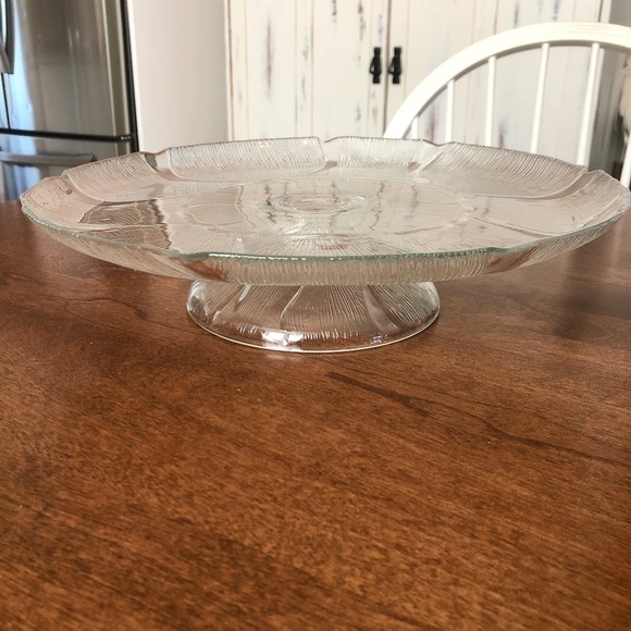 Arcoroc, France, FLEUR, Clear, Glass, Cake Stand, Vintage, 12.5" Nice Condition - Picture 4 of 11